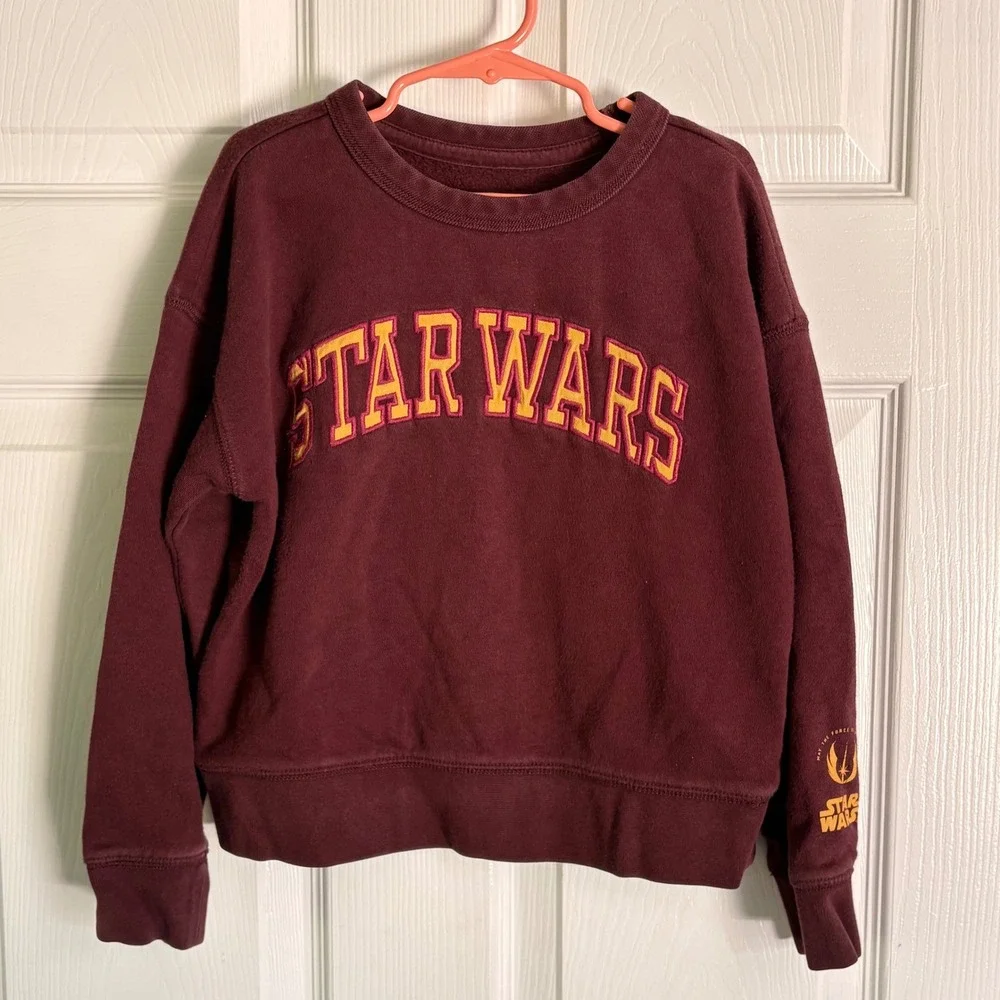 Gap Star Wars Sweatshirt & Tee Bundle Size S 6-7 Maroon Gray Graphic Lightsaber
